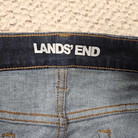 Lands' End Women's Mid Rise Curvy Skinny Stretch Jean 5 pocket - Size 12 - Picture 3 of 5